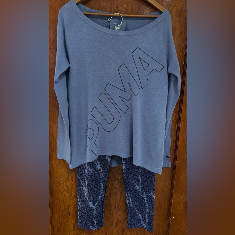 Puma workout leggings and t-shirt.
